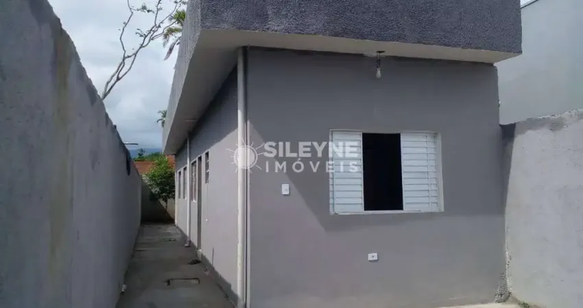 Casa com 2 quartos à venda no Balneário dos Golfinhos, Caraguatatuba