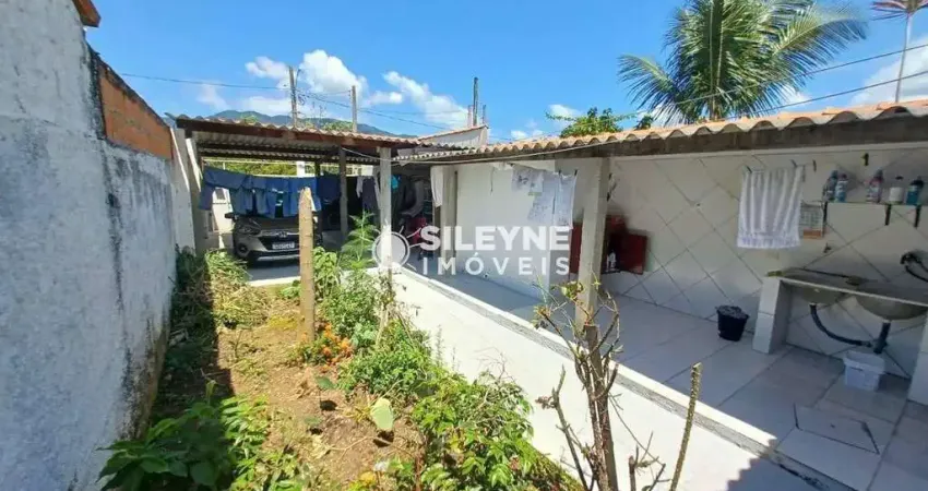 Casa com 1 quarto à venda no Jardim Tarumãs, Caraguatatuba
