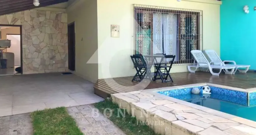 Linda casa térrea à venda com 4 dormitórios, aceita permuta por chácara!