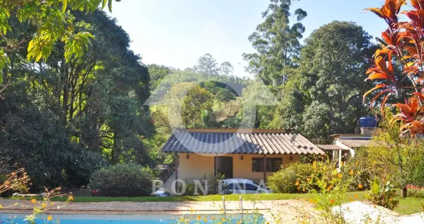 Chácara à venda em Itatiba-SP, Bairro Encosta do Sol: 3 quartos, 2 banheiros, 3 vagas de garagem, 300m².