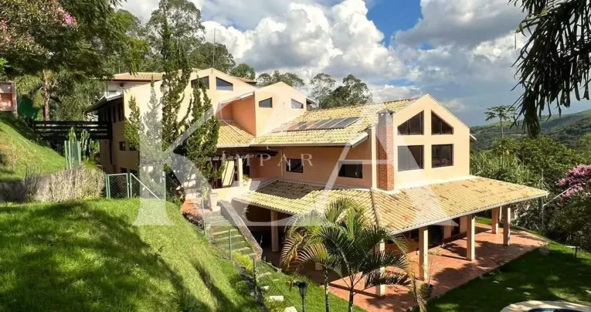 Casa à venda no condomínio serra dos cristais - fazenda velha - cajamar/sp