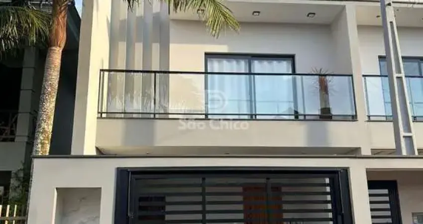 Casa com 3 quartos à venda na Rua Macapá, 1035, Balneário Enseada, São Francisco do Sul