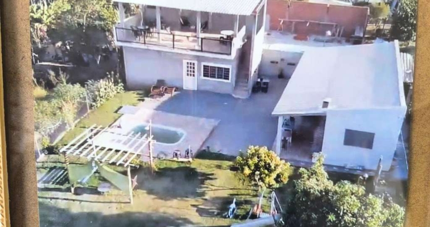 Chácara para Venda em Limeira, Bairro dos Pires, 2 dormitórios, 1 suíte, 3 banheiros, 20 vagas