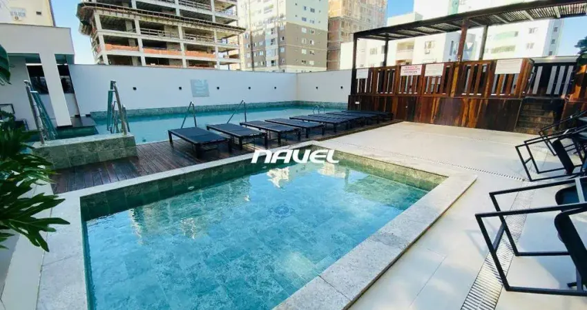 Apartamento locação anual quadra mar no centro de navegantes