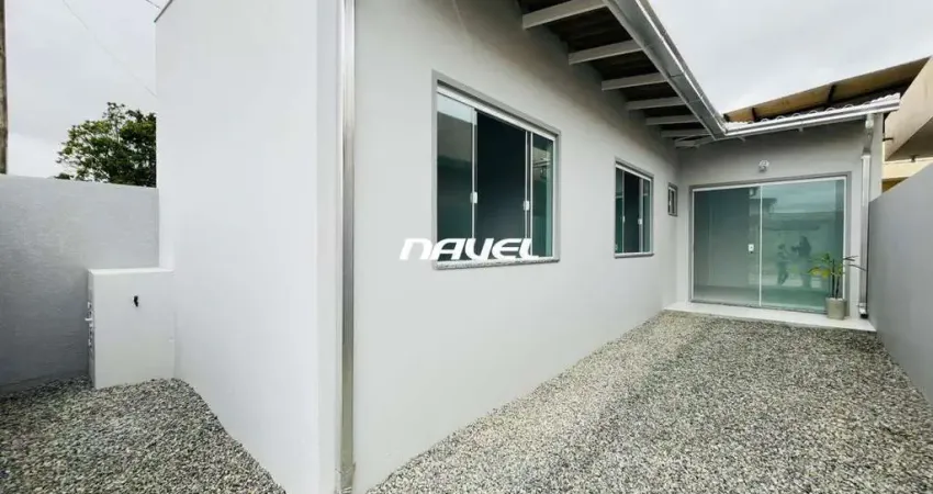 Casa com 2 quartos para alugar na Rua Vereador Arnoldo Bento Rodrigues, Centro, Navegantes