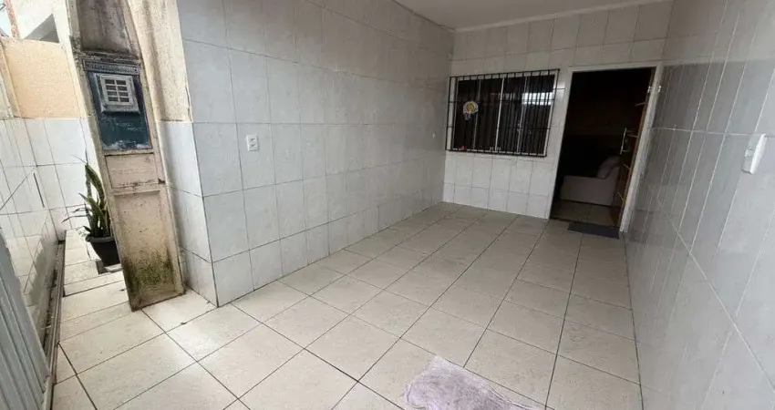 Sobrado para locação na guilhermina 2 dorm por r$3.000,00 aluguel