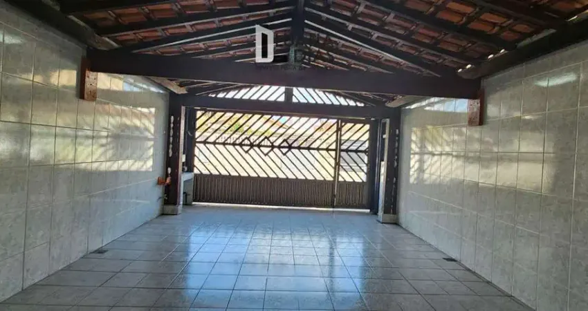 Casa á venda na vila mirim - 3 dorm lado praia por $460.000,00 mil