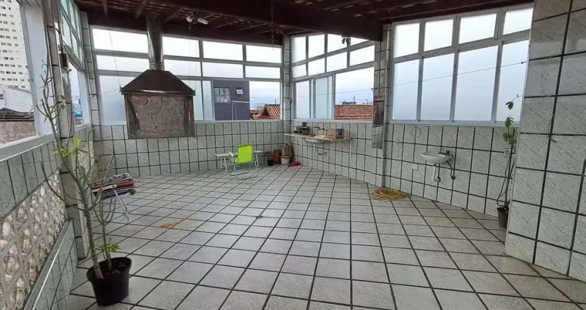 Casa geminada com edicula - 3 dorm - 400 metros da praia - r$580 mil