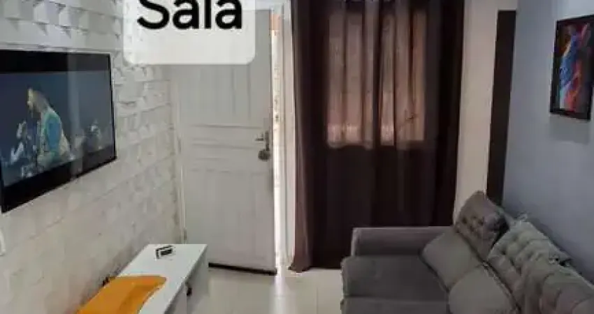 Casa de condominio, quietude - 2 dorm - 2km da praia - r$260 mil