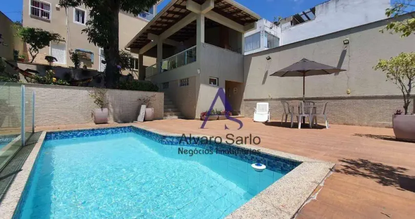 Casa com 4 dormitórios à venda, 242 m² por R$ 1.280.000,00 - De Lourdes - Vitória/ES