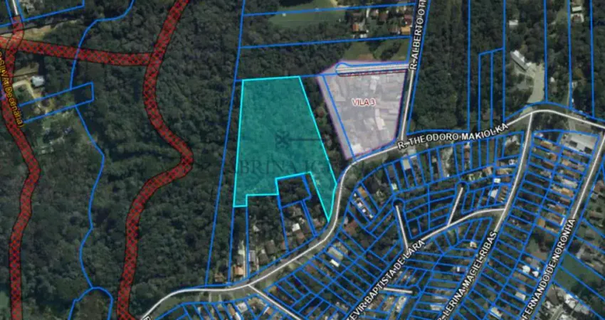 Terreno à venda na Rua Theodoro Makiolka, 3474, Santa Cândida, Curitiba