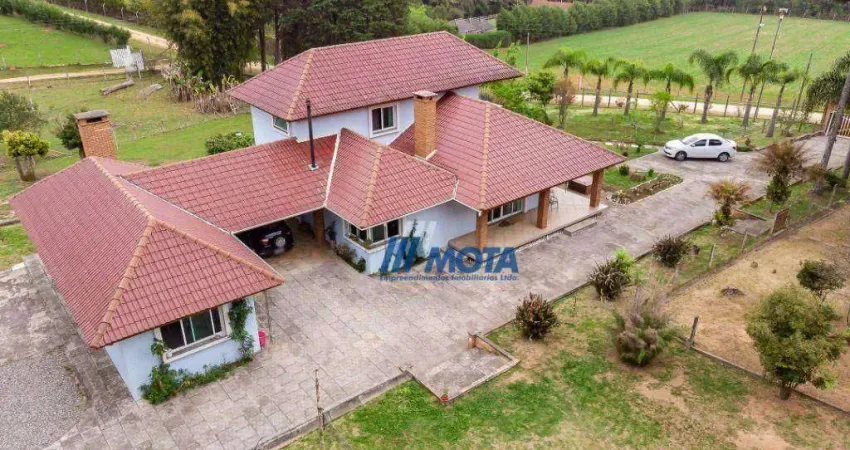Chácara com 3 dormitórios à venda, 10000 m² por R$ 1.700.000,00 - Centro - Araucária/PR