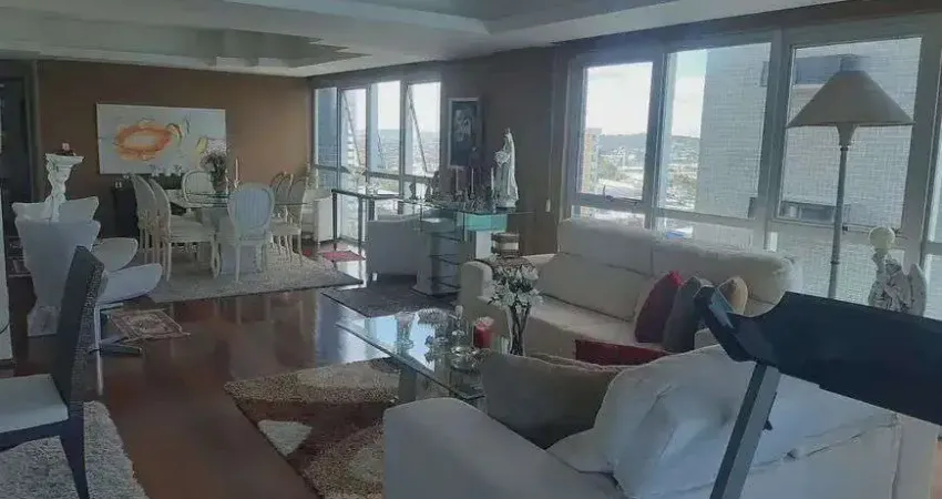 Jean charles / piedade / beira mar: todo reformado, 4 quartos, 1 suíte, varanda, 3 vagas