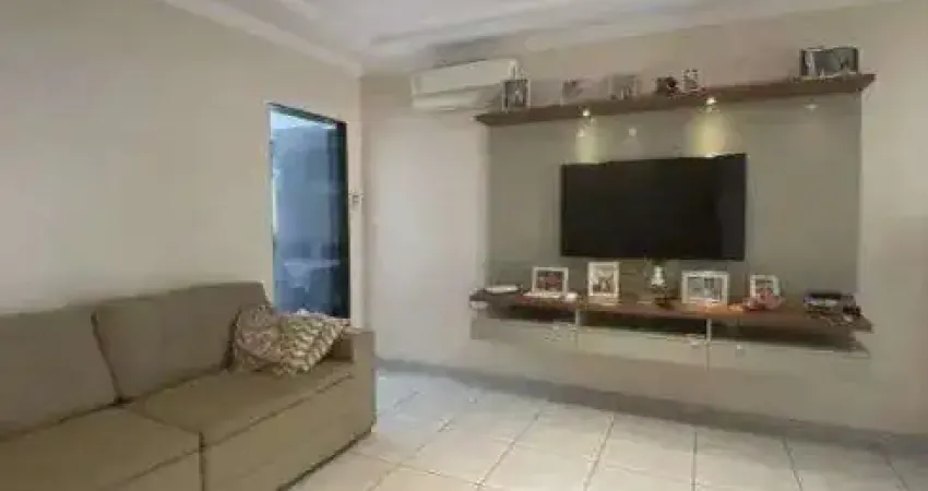 Jean charles/ água fria: 4 quartos, sala grande, sala de cinema, 180 m²