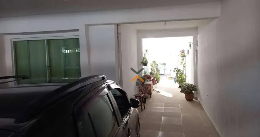 Sobrado com 3 dormitórios à venda, 204 m² por R$ 630.000,00 - Vila Homero Thon - Santo André/SP