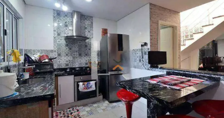 Sobrado com 3 dormitórios à venda, 185 m² por R$ 905.000,00 - Vila Léa - Santo André/SP