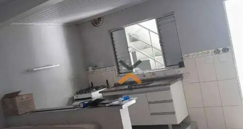 Sobrado com 3 dormitórios à venda, 209 m² por R$ 600.000,00 - Jardim Teles de Menezes - Santo André/SP