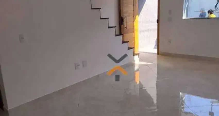 Sobrado com 3 dormitórios à venda, 77 m² por R$ 590.000,00 - Vila Lucinda - Santo André/SP