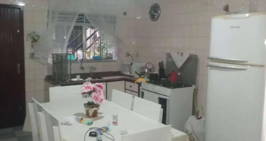 Sobrado com 2 dormitórios à venda, 150 m² por R$ 450.000,00 - Vila Linda - Santo André/SP