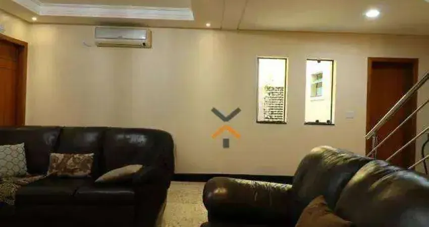 Sobrado com 3 dormitórios à venda, 248 m² por R$ 1.780.000,00 - Vila Santa Teresa - Santo André/SP