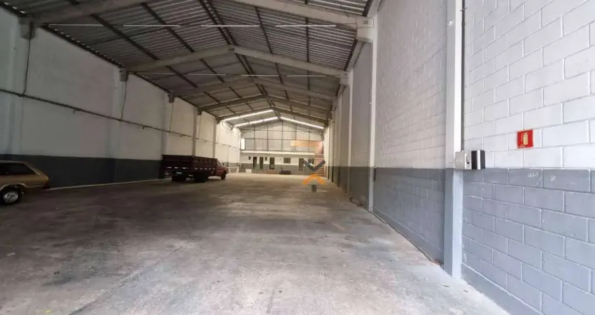 Galpão para alugar, 650 m² por R$ 24.500,00/mês - Vila Lucinda - Santo André/SP