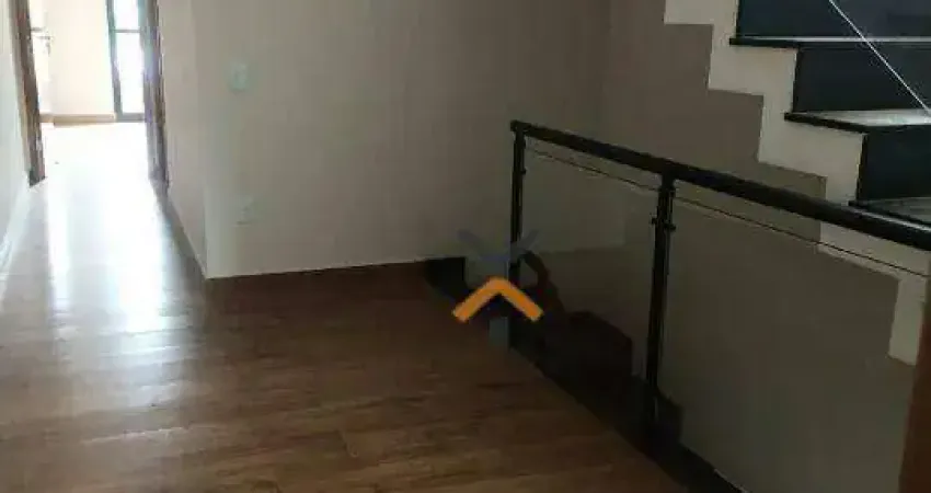 Sobrado com 3 dormitórios à venda, 240 m² por R$ 1.050.000,00 - Vila Marina - Santo André/SP