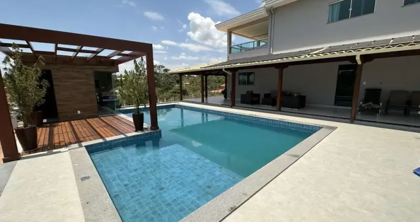 Refúgio de elegância: residência de luxo em condomínio com 2.500m² em mateus lem