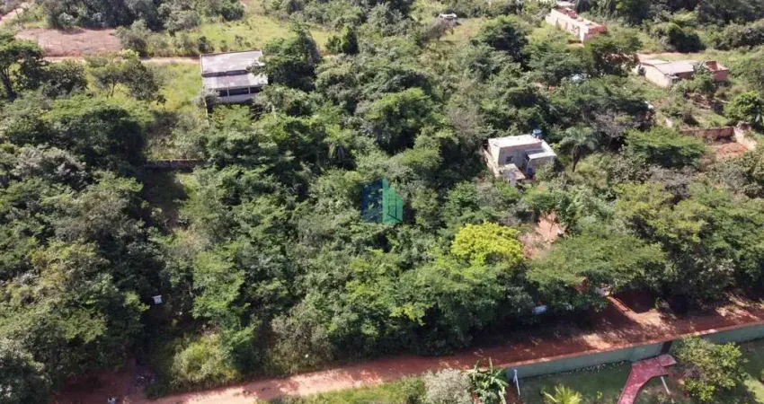 Lote de 300m2 bairro tiradentes em mateus leme – mg , escritura e registro