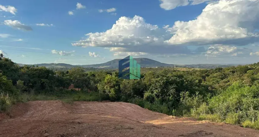 Excelente chácara de 2270m2 escritura e registro no calçamento em mateus leme