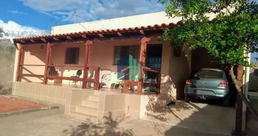 Casa com 3 quartos à venda na Rua 5, 55, Imperatriz, Mateus Leme