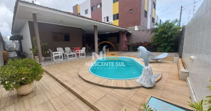 Casa à venda no bairro José Américo de Almeida - João Pessoa/PB