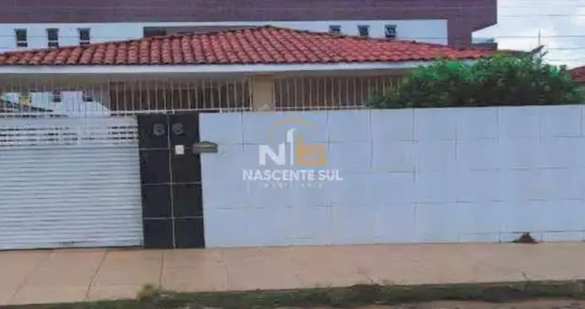 Casa à venda no bairro José Américo de Almeida - João Pessoa/PB