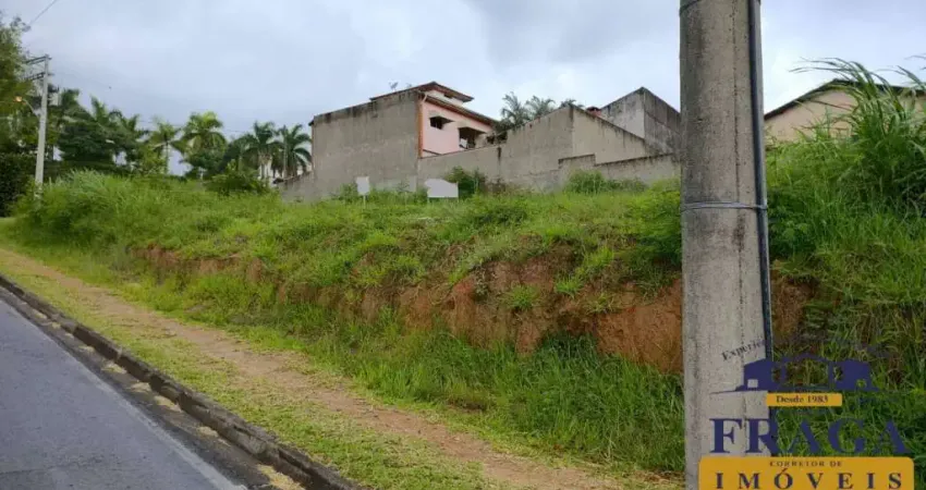 TERRENO DE ESQUINA C/ 263,20 M²