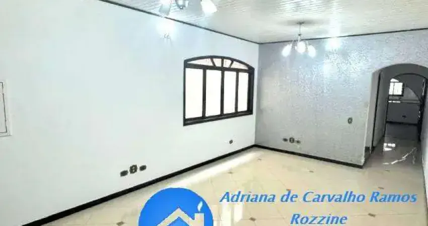 ✅ Casa em vila com 4 dormitórios, Jardim Leonor- Cotia