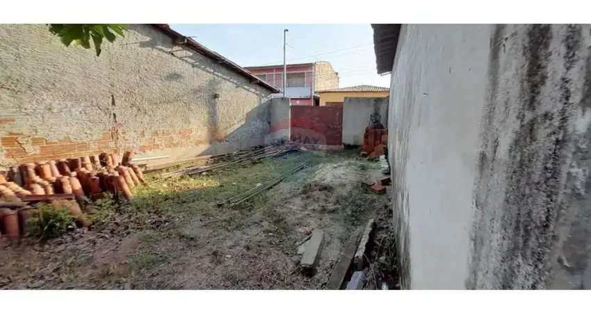 Terreno no Pajuçara com 128M²