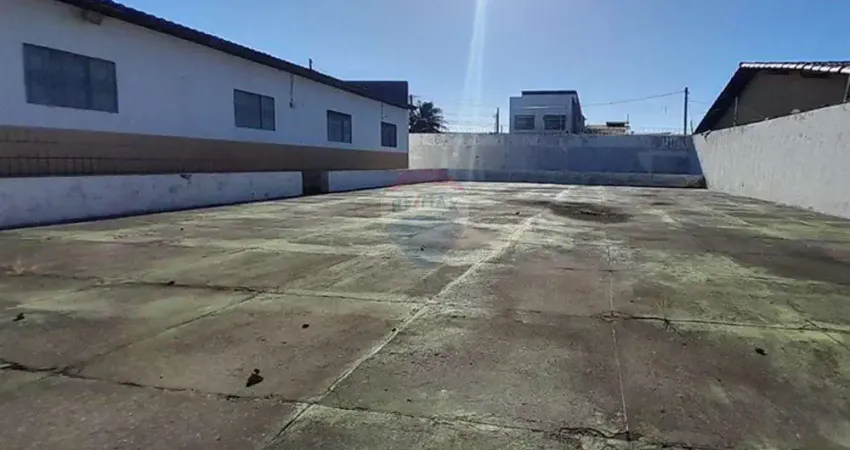 Vende-se terreno 10x30 em cidade nova – área total 300m² (aceita financiamento)