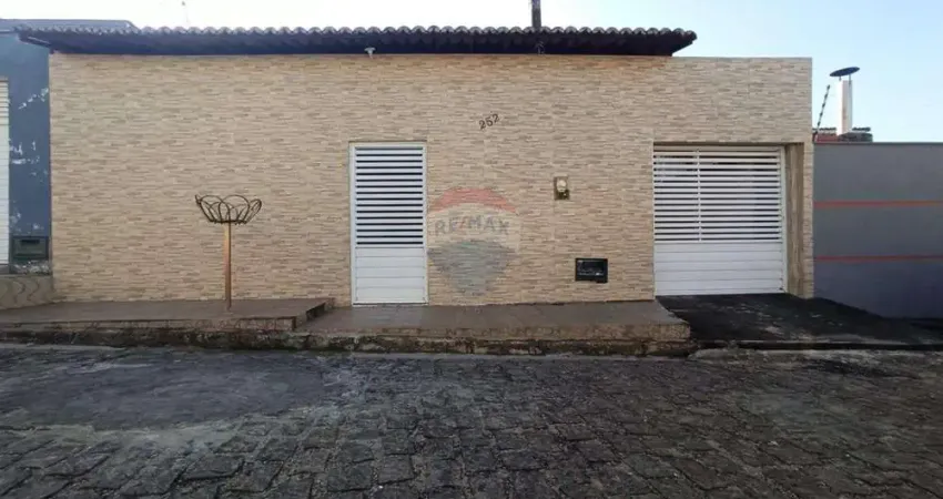 Casa com 2 quartos à venda no Pajuçara, Natal