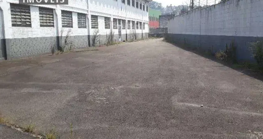 Galpão com grande Patio para Locação e venda no Jd Casa grande na zona sul proximo ao  terminal varginha