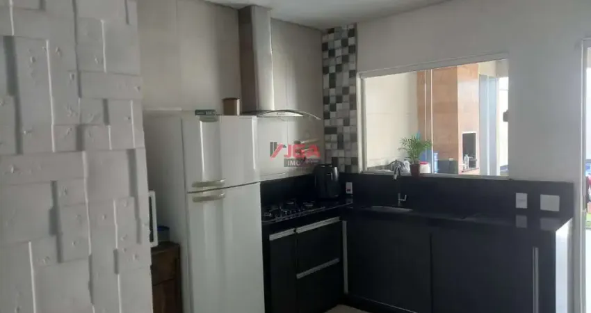 Sobrado à venda em Hortolândia-SP, Jardim das Figueiras I: 2 quartos, 1 suíte, 147m², 2 vagas. Imperdível!