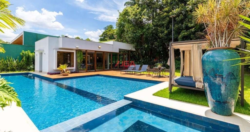CASA DE ALTO PADRÃO EM CONDOMÍNIO FECHADO NO ALTO DA BOA VISTA
