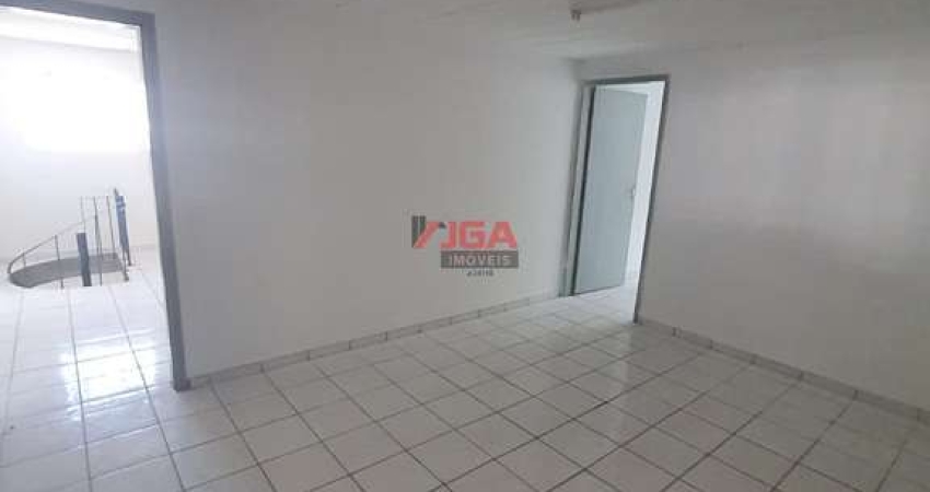 Galpão Comercial para Locação em São Paulo-SP na Vila Isa: 5 salas, 3 banheiros, 4 vagas, 380m² de área!