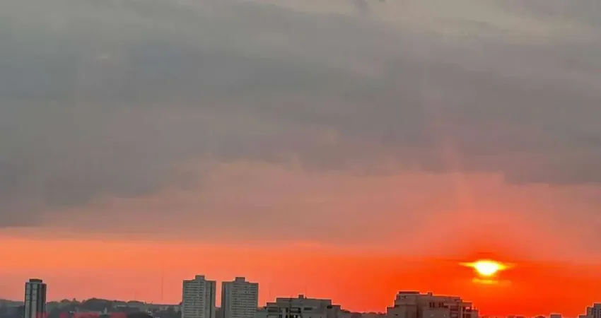 Apartamento com 2 quartos para alugar na Rua Pacaritambo, Vila Isa, São Paulo