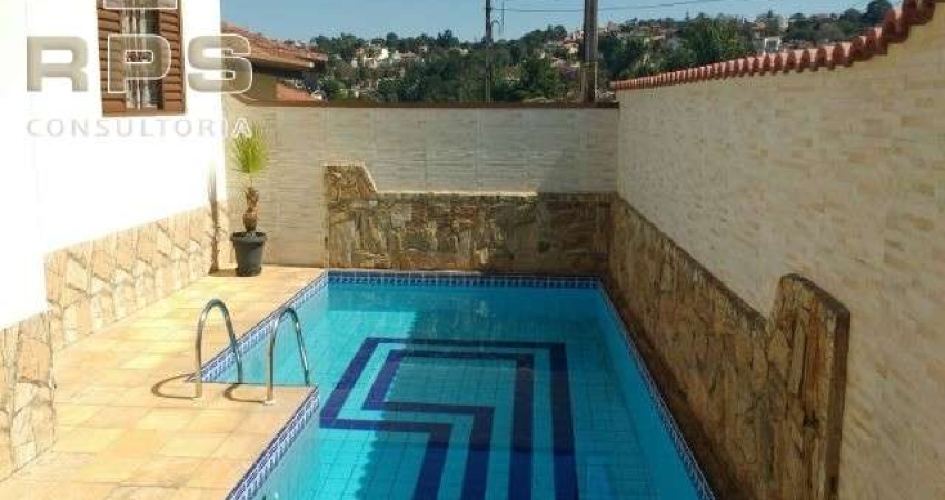 Casa térrea no Jardim do Lago locação ou venda com piscina e ducha, área gourmet com churrasqueira.  Com 2 quartos, sendo 1 suíte com ar condicionado
