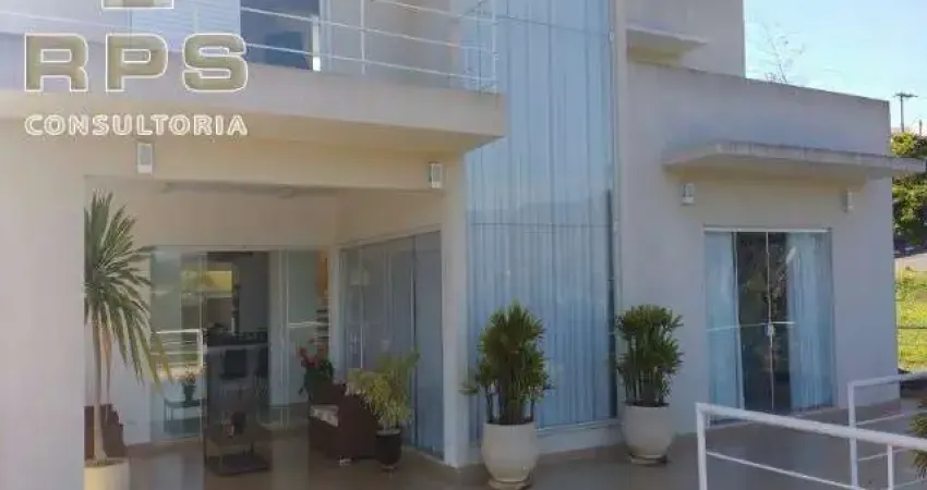 Casa a venda condominio fechado Serra da Estrela , com 04 dormitórios , sendo 02 suites com closet , piscina e área gourmet com churrasqueira