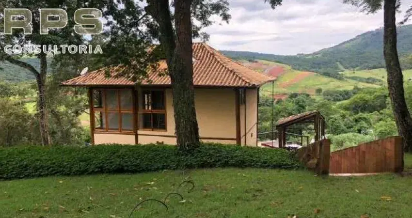 Belíssima casa em estilo rústico a venda no Condomínio Portal dos Nobres em Atibaia, Porteira Fechada! 3 quartos, 3 banheiros, churrasqueira!