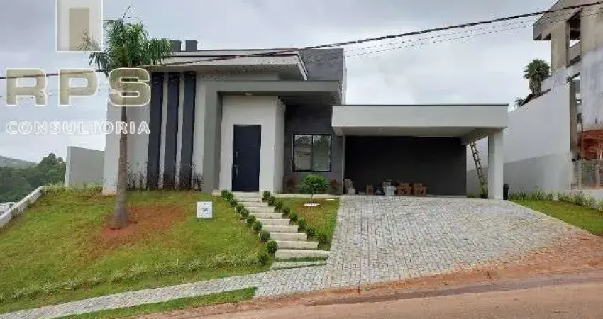 Casa totalmente térrea para Venda no Condomínio Shambala III- Atibaia,  estuda permuta por imóvel de menor valor