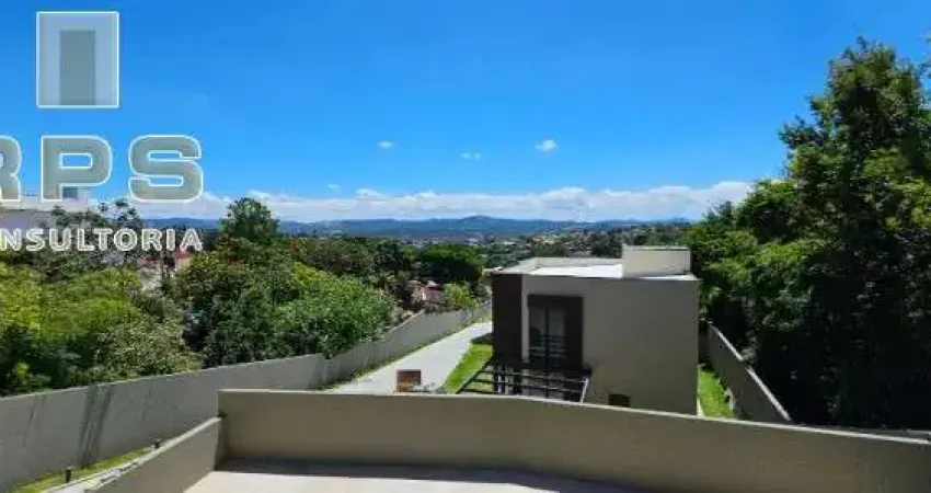 Casa de Condomínio à venda Vila Santista Atibaia ,Casa em Condominio Reserva Juca Peçanha , com 03 suite . No térreo : sala de estar e sala de jantar