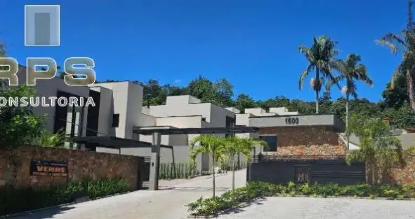 Casa a venda no condomínio reserva juca peçanha na vila santista em atibaia