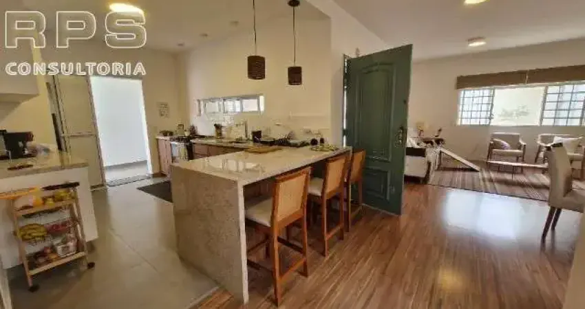 Casa térrea na região da alameda lucas, com edícula ampla, toda reformada, 3 quartos sendo 1 suíte, churrasqueira, quintal amplo e perto de tudo!