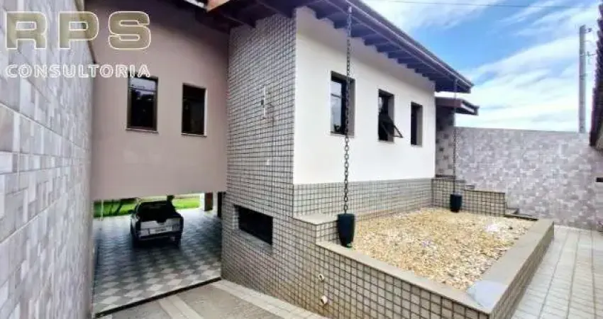 Locação comercial no centro de Atibaia, próximo do AHMA, região estrategica,  comodos amplos, varios quartos, escritorio, quintal gramado!